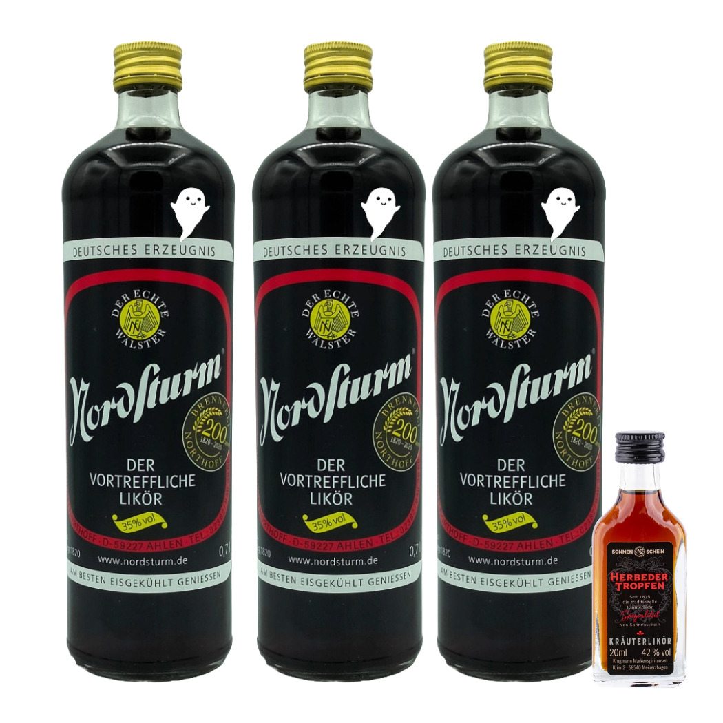Drei 0,7-l-Flaschen Nordsturm-Kräuterlikör mit Goldverschlüssen und eine kleine 20-ml-Flasche Herbeder Tropfen-Likör.